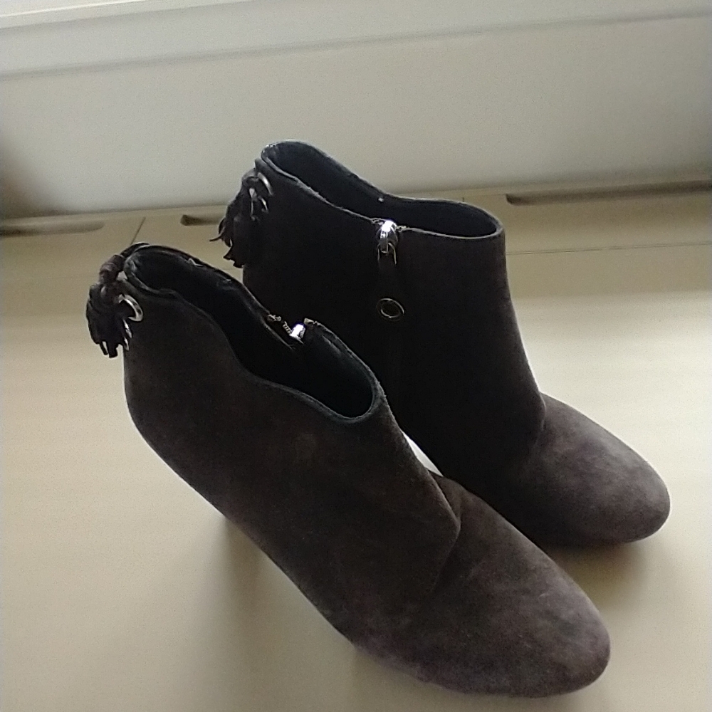 THE ORIGINAL CAR SHOE By PRADA Brown Suede Size 39.5‎ EU 9 US Ankle Boots Italy - Picture 7 of 8